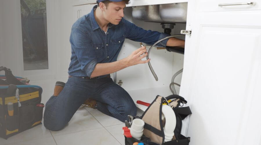 Professional sink repair in Strathmore, CA